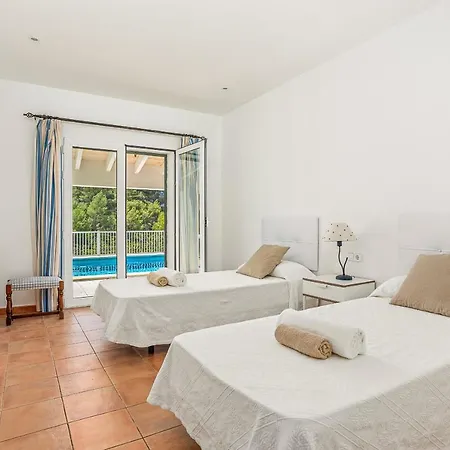 Vila Es Torrent Verd